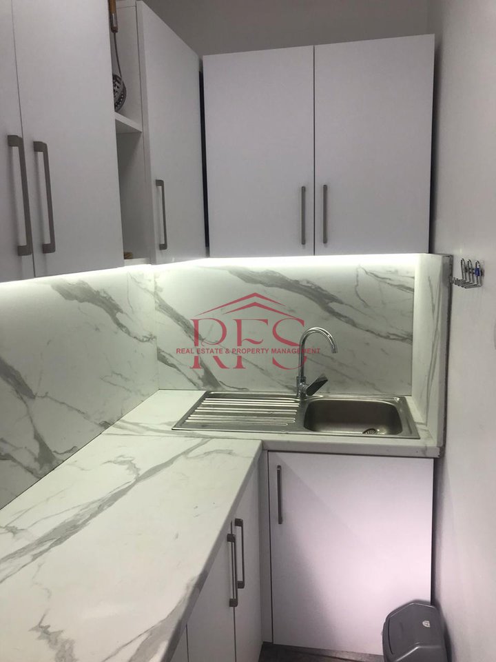 🏡✨JEPET APARTAMENT ME QIRA 2+1 TEK RRUGA E DIBRËS ✨🏡