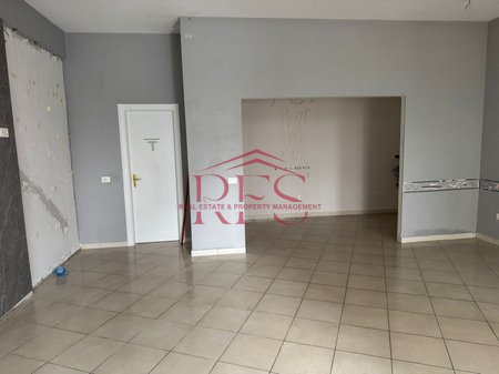 📍 Spazio Commerciale in Affitto – Don Bosko, vicino a Vizion Plus