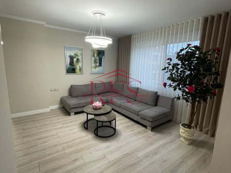 Jepet me qera apartament 1+1 – Rruga e Kosovareve