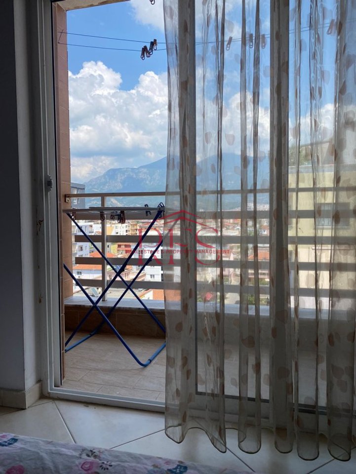 SI AFFITTA APPARTAMENTO 1+1 A 5 MAJI