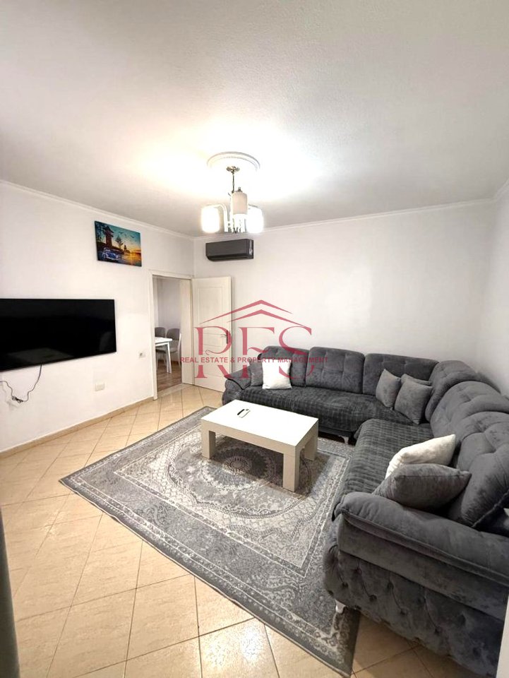 Jepet me Qera Vilë 2-Katëshe ne 5 Maji