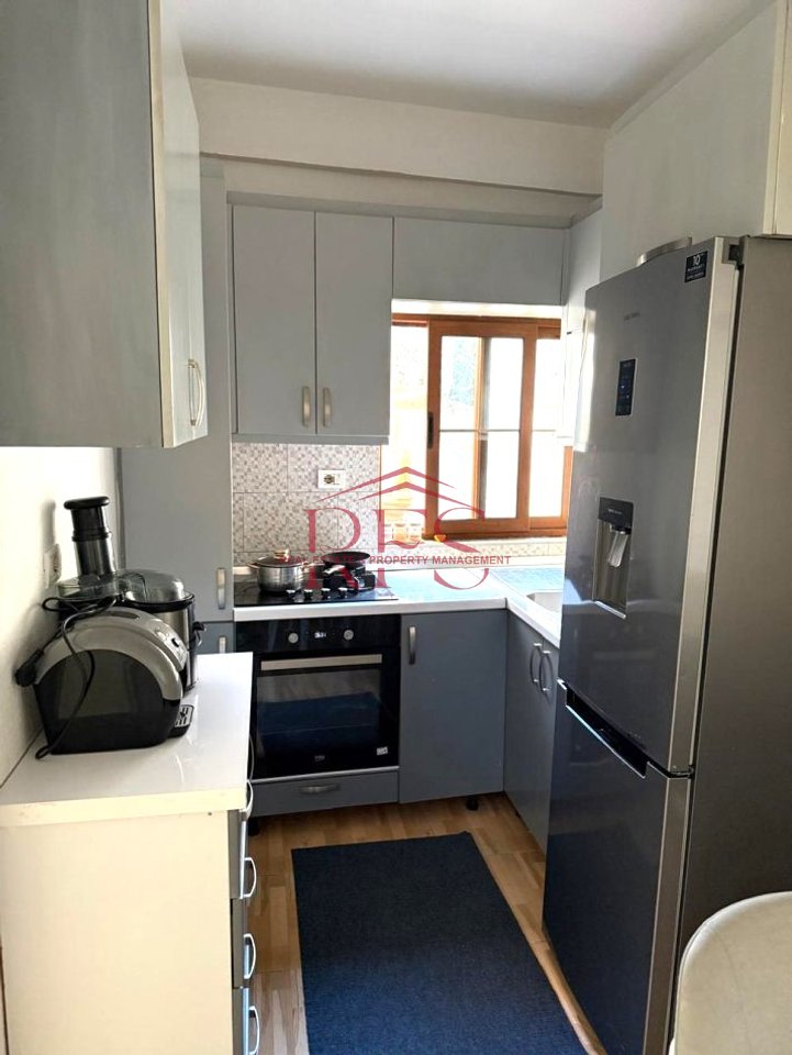 Jepet me Qera Vilë 2-Katëshe ne 5 Maji