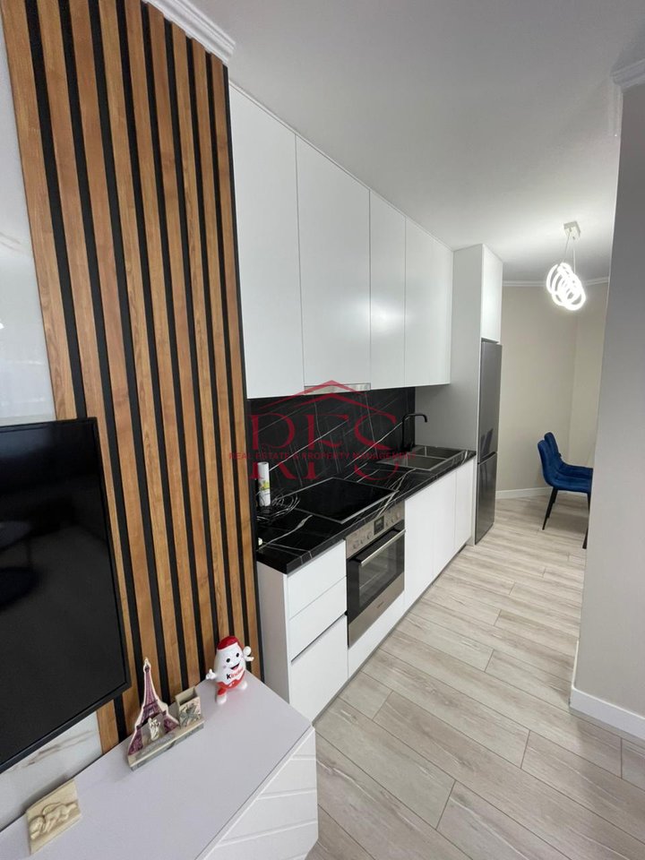 Jepet me qera apartament 1+1 – Rruga e Kosovareve