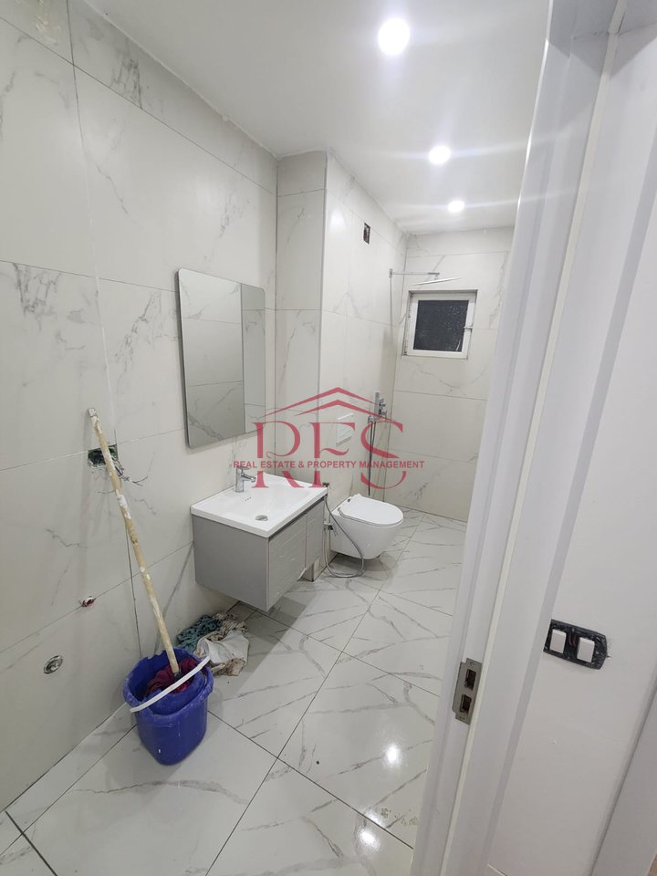 📍 Shitet Super Apartament 1+1 ne Komune Parisit (proces mobilimi)