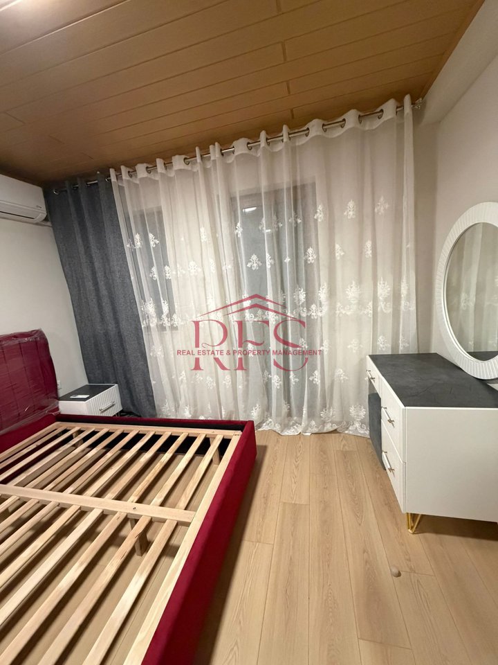 📍  Jepet me Qera Apartament 1+1 – Ish Parku,perball Delijorgjit
