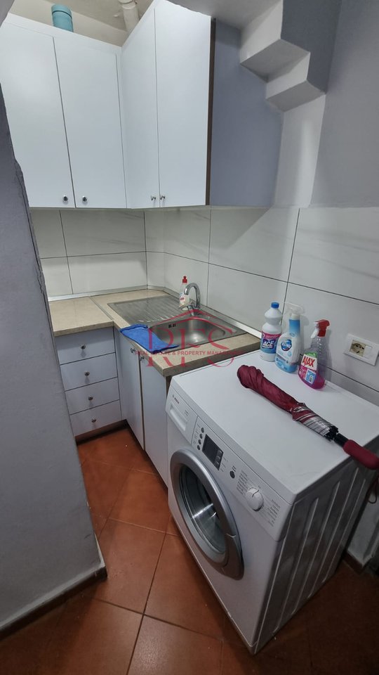 A 2+1 apartment is for rent, 500 thousand lek at SPAK.