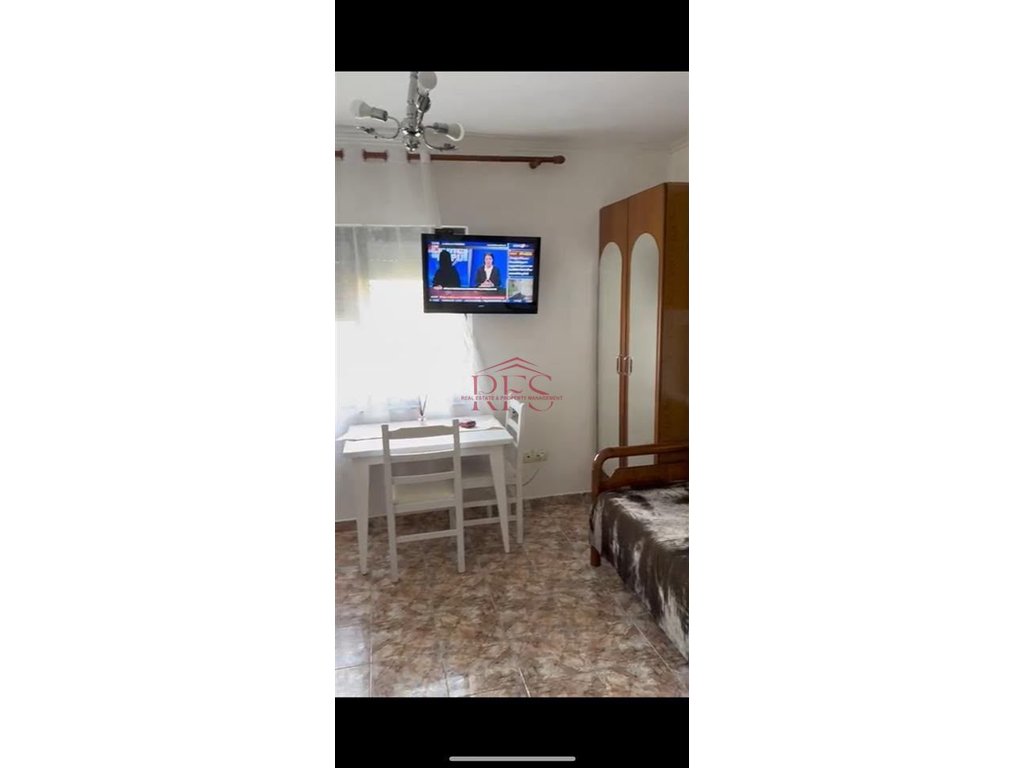 Gallery 01