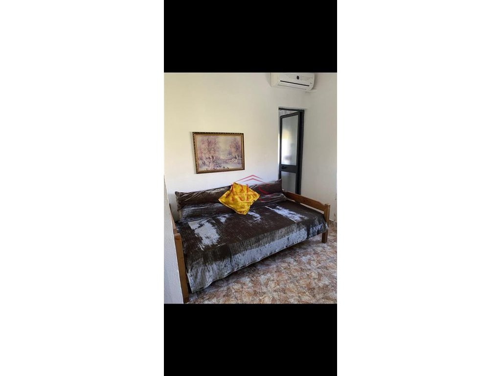 Gallery 01