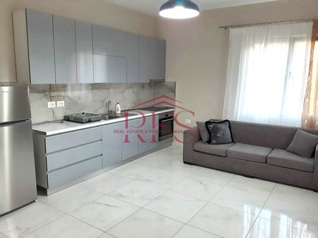 🏡 Jepet me qera apartament 3+1 te Vilat Gjermane – 55,000 Lek/muaj