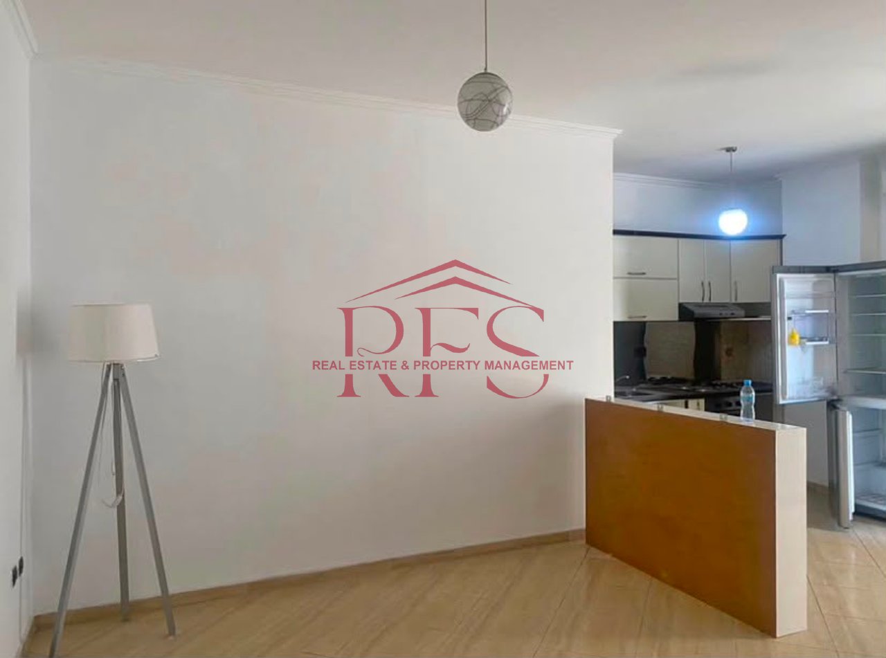 🏡 Appartamento 2+1 in Affitto – Vicino al Liceo “Ismail Qemali”, Zogu i Zi, Inizio Via Durresit