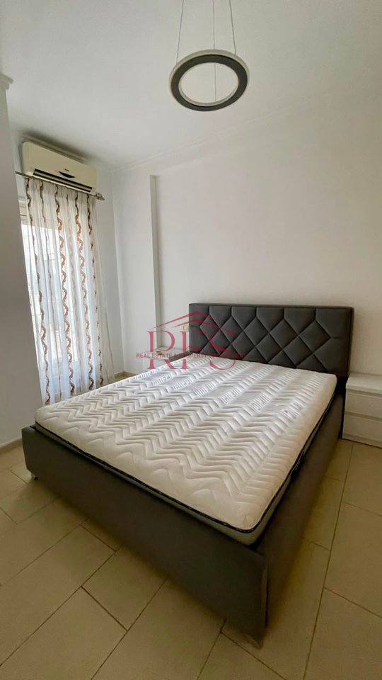 🏠 Apartment 1+1 for rent – near the Center, Tirana