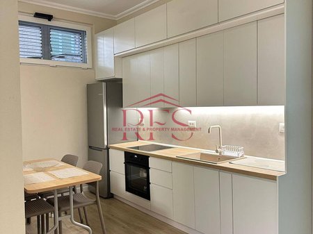 🏡 Jepet me qera apartament 1+1 tek Oxhaku, Bar Artisti