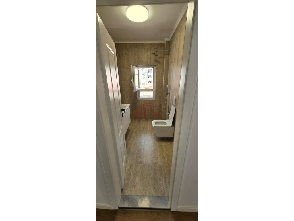 Gallery 01