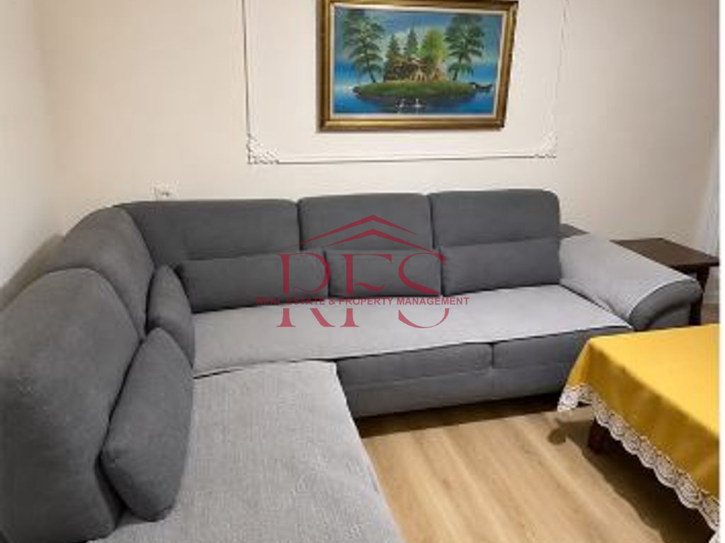 Gallery 01