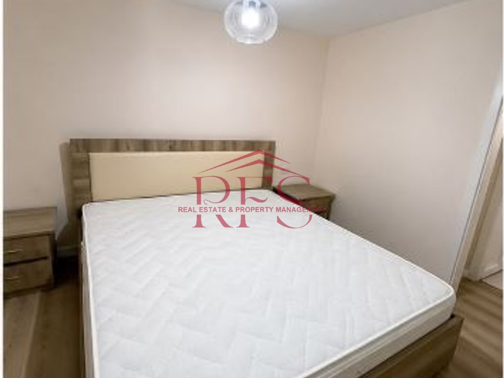 Gallery 01