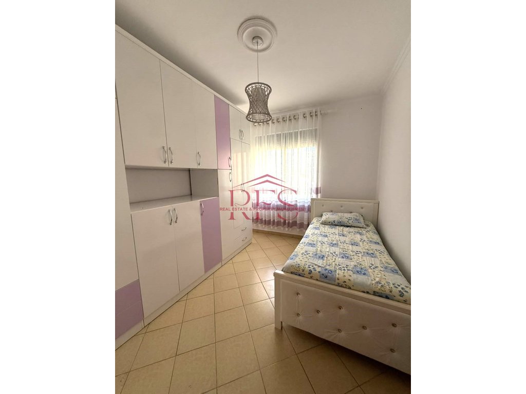 Gallery 01