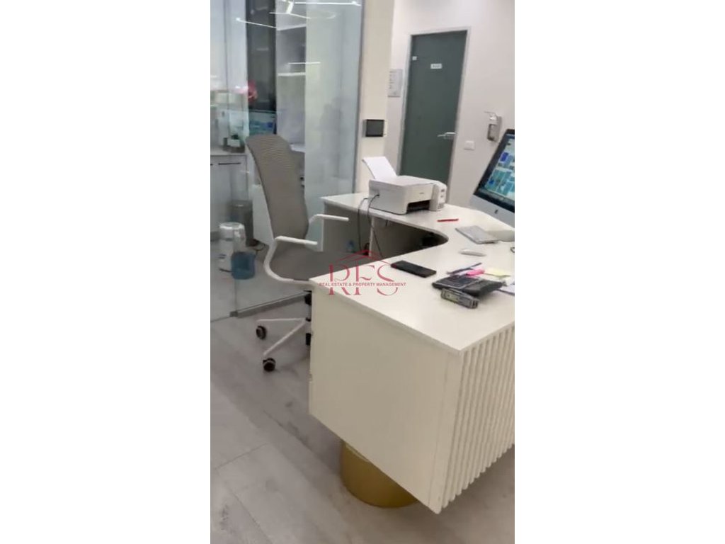 Gallery 01
