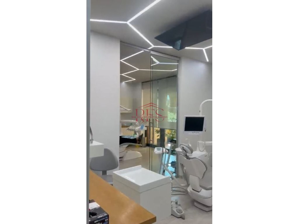 Gallery 01