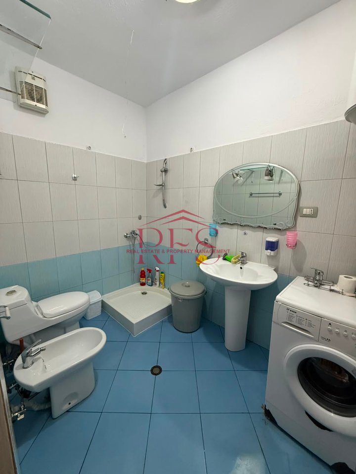 🏡 Jepet me Qera Apartament 2+1 ne Astir tek Rrethi i Wellit, 500 mije lekee