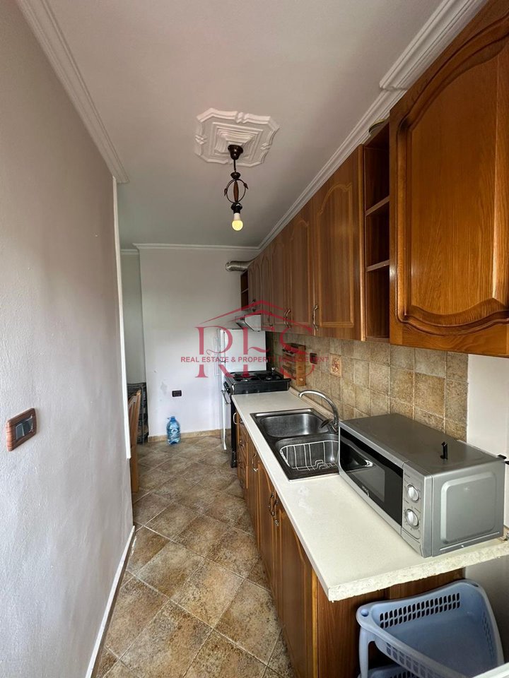 Jepet me qera apartament 2+1 te Jordan Misja