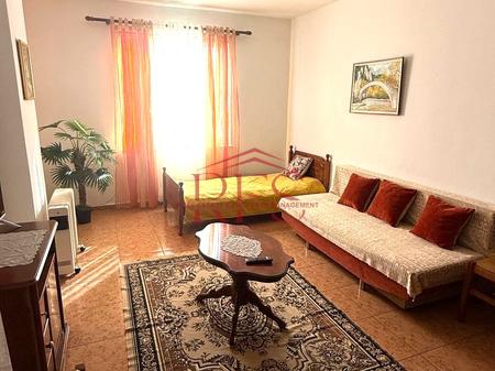 📍 Jepet Apartament 1+1 me Qera tek Rrethi i Komunës së Parisit