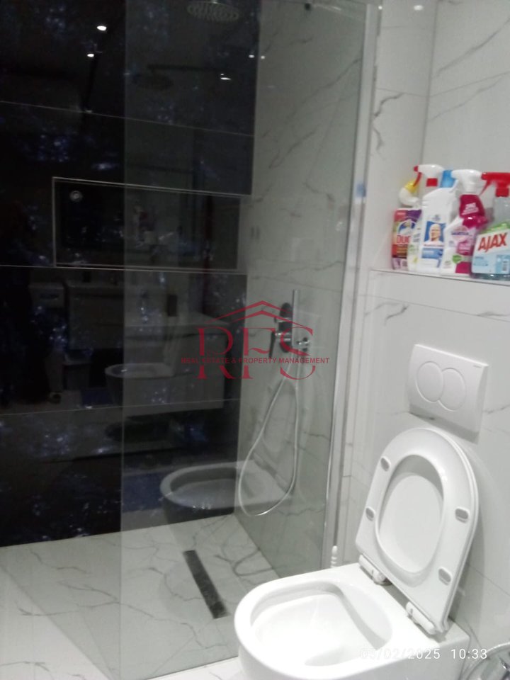 📍SHITET SUPER APARTAMENT 2+1 I MOBILUAR – GATI PËR BANIM ,ngjitur me Mondialin,21 Dhjetori