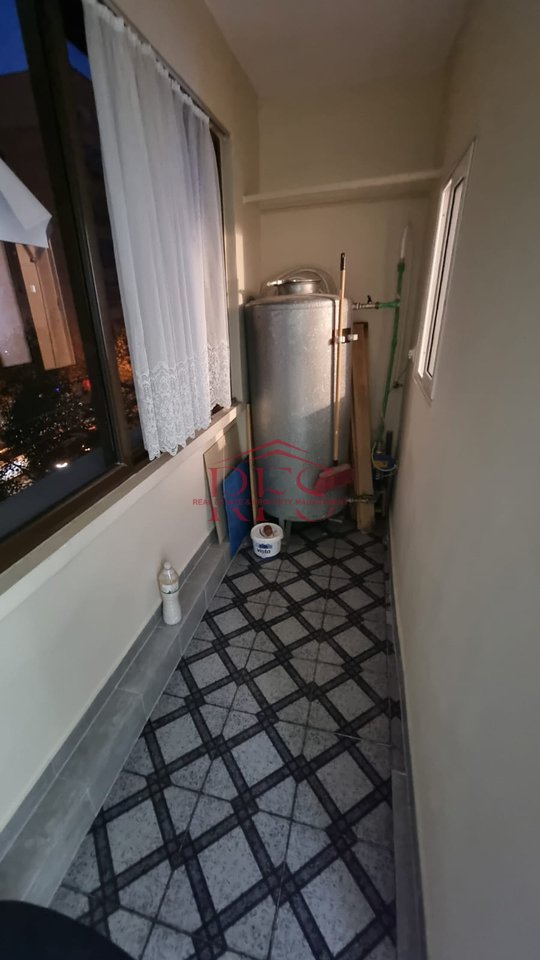 Jepet me qera apartament 1+1, Tirana e Re