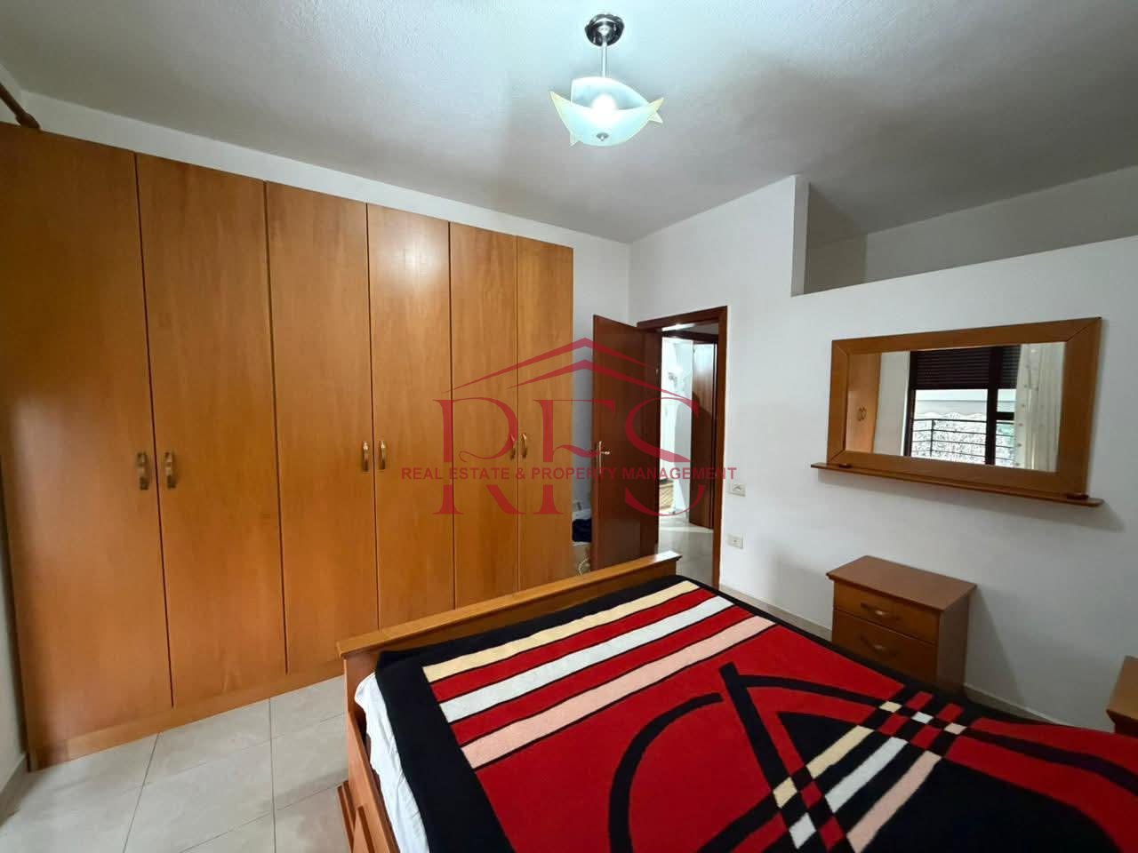 JEPET ME QERA APARTAMENT 1+1 NE BRRYL