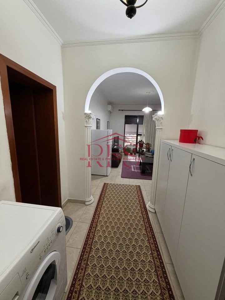 JEPET ME QERA APARTAMENT 1+1 NE BRRYL
