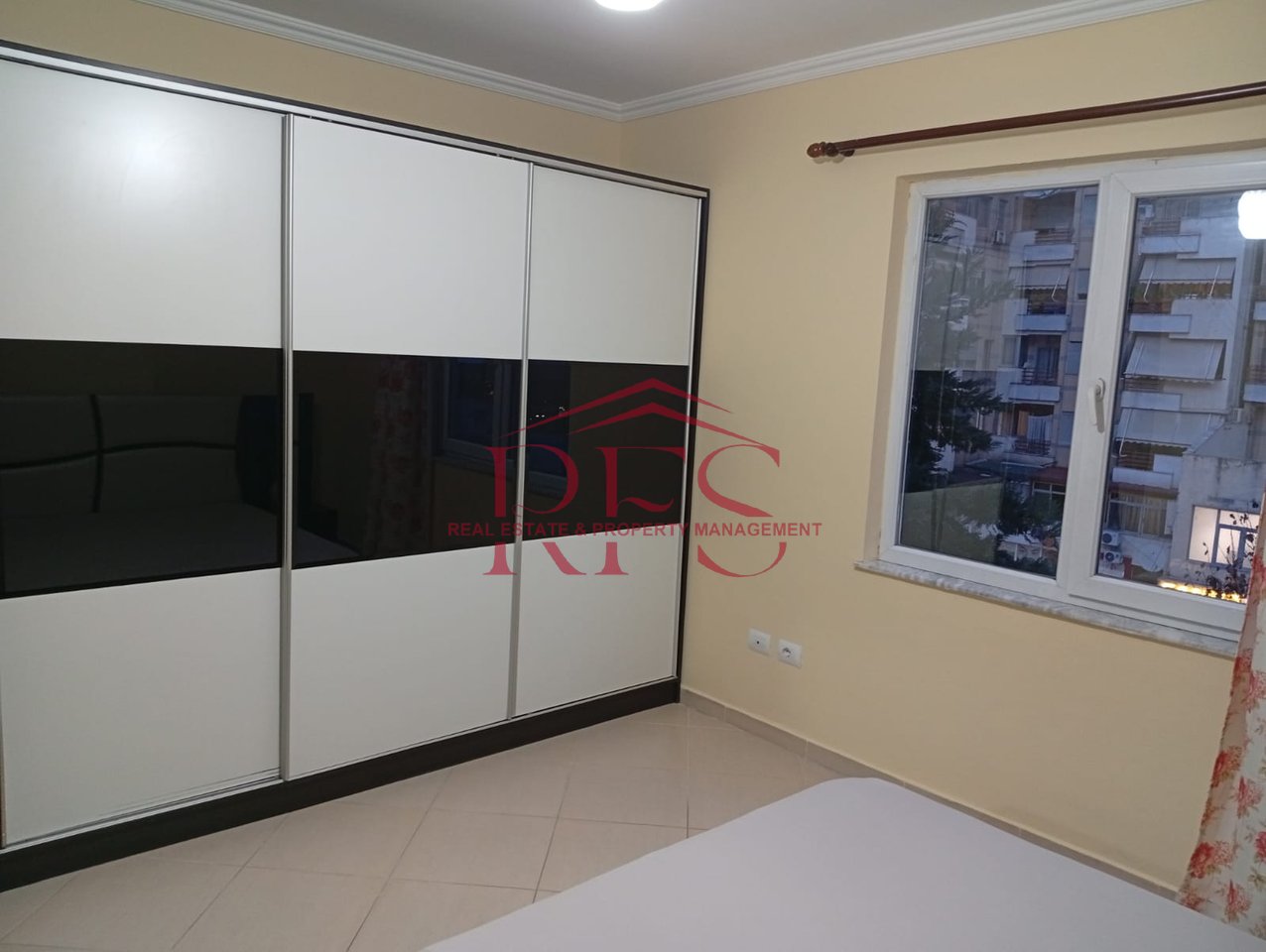 Jepet me qera apartament 2+1 me dy tualete – Astir