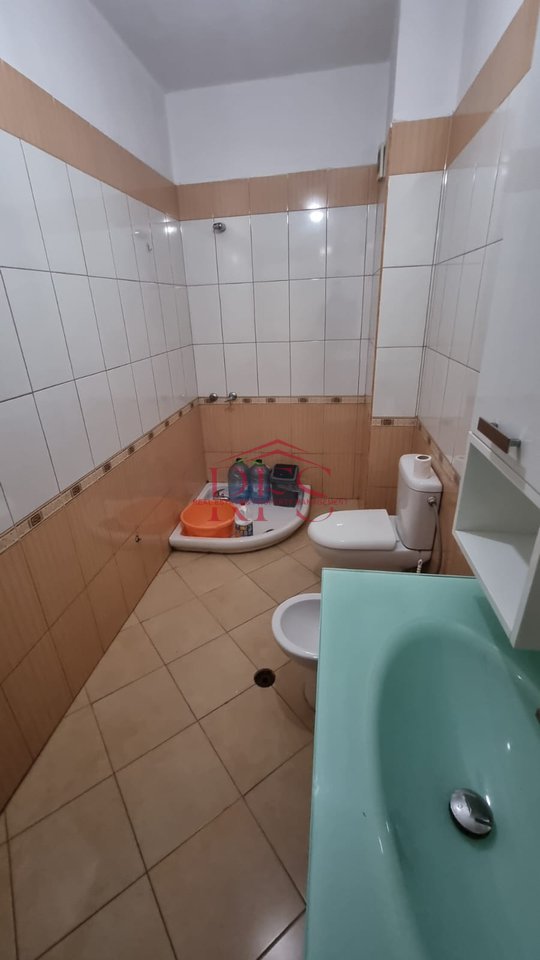 Vendesi Appartamento 2+1+2 Arredato – Astir, vicino al Rrethi | 111 m² | 157 milioni di lekë