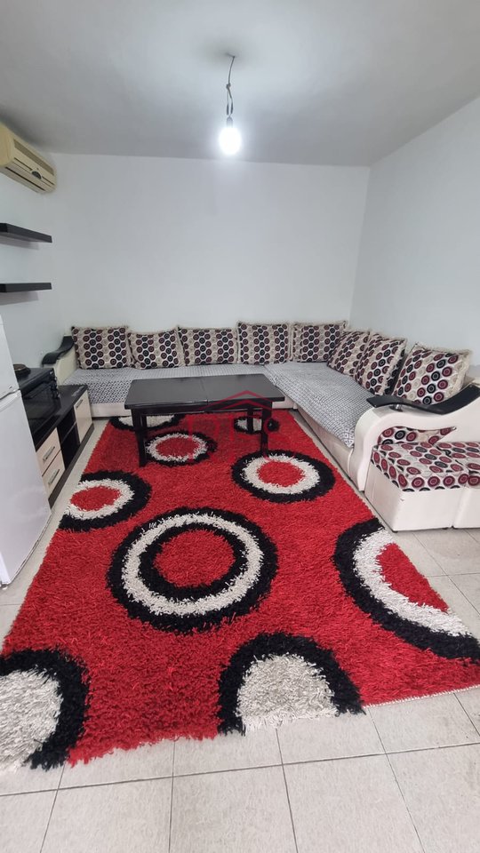 1+1 apartment for rent near the Construction Engineering faculty.