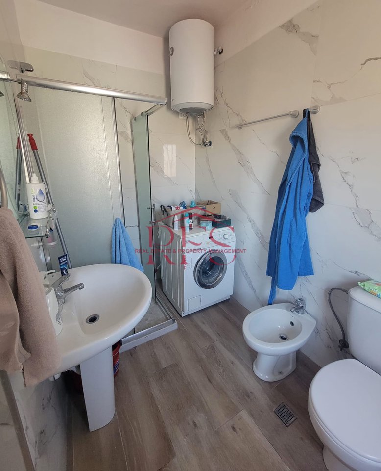 📍Appartamento 1+1 in Affitto – Via 21 Dhjetori, Ylbere Bylykbashi (dietro Auto Kadiu)