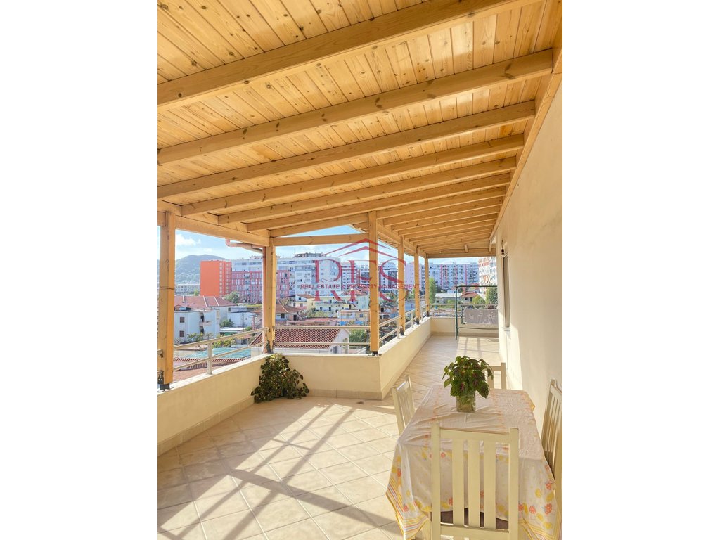 Gallery 01