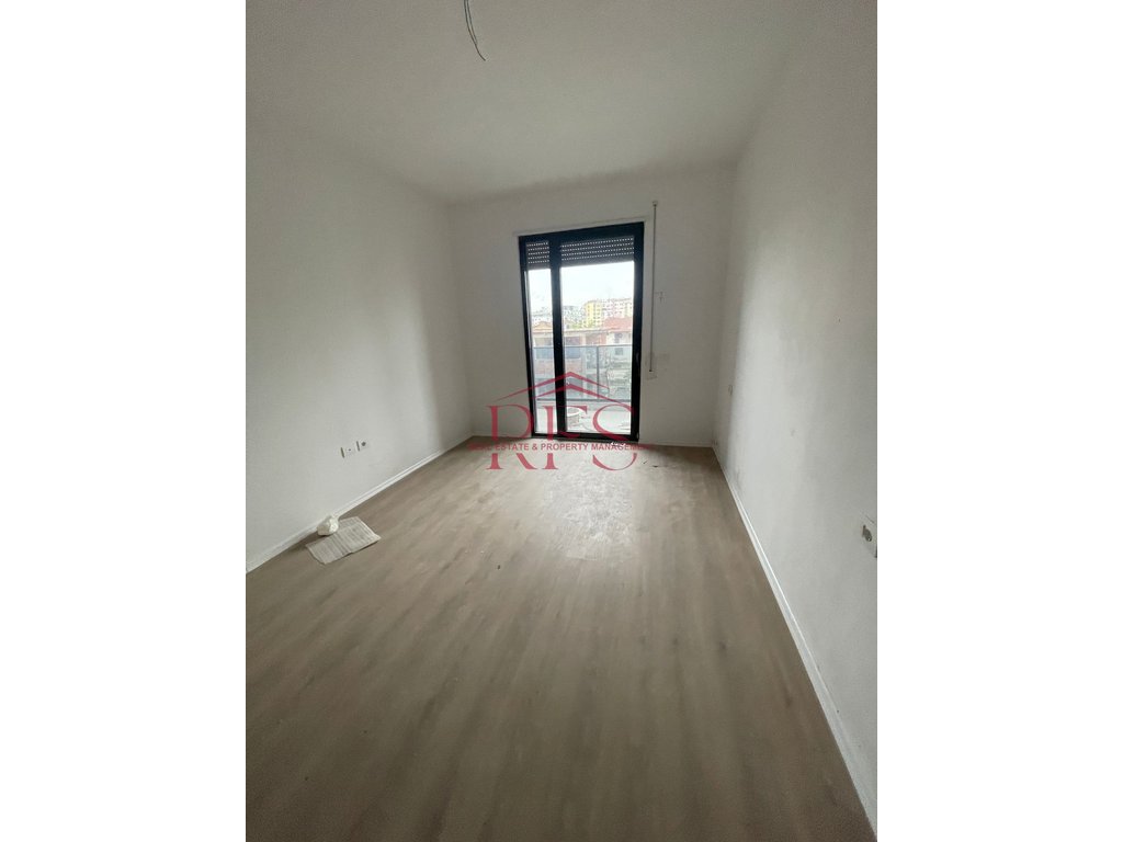 Gallery 01