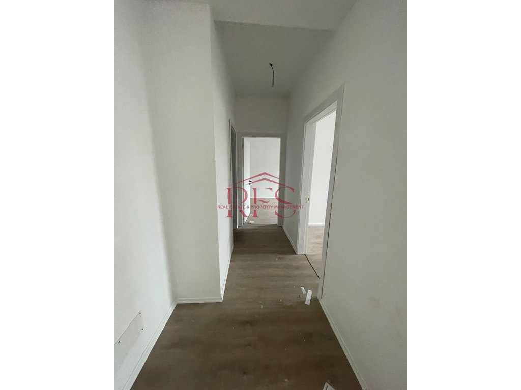 Gallery 01