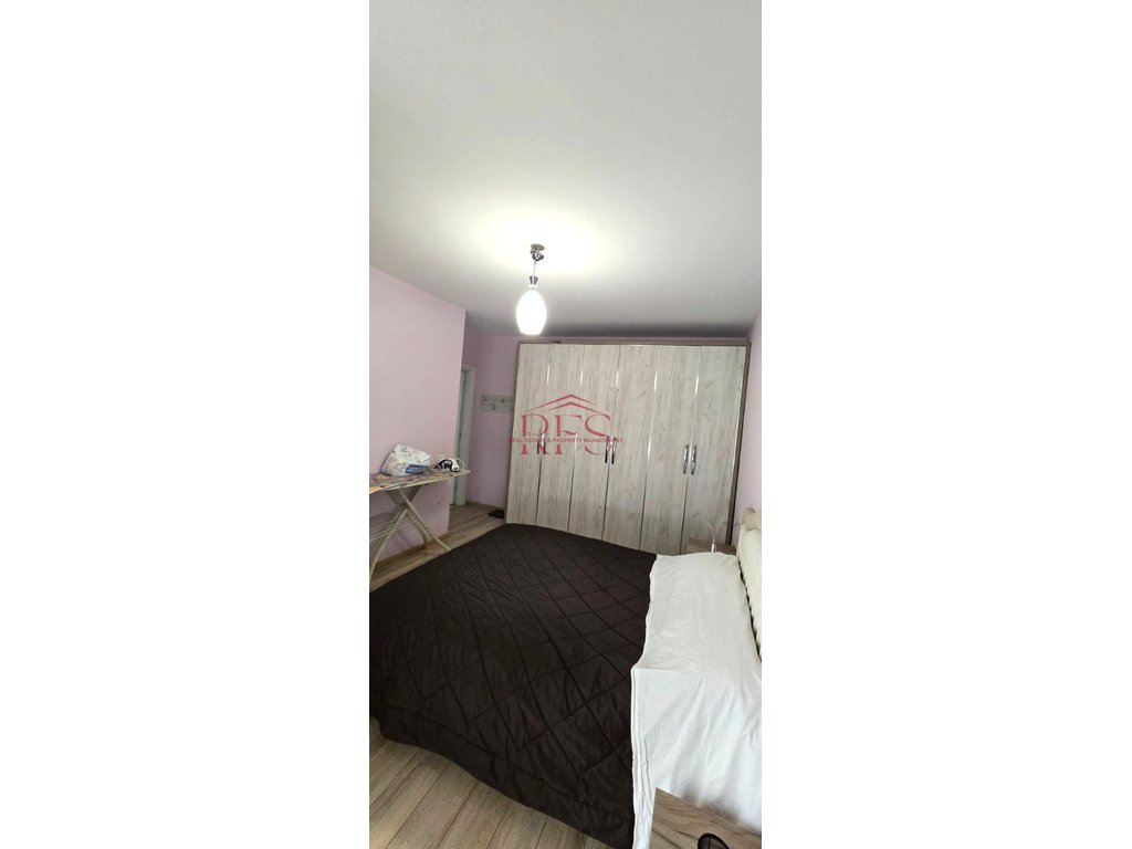 Gallery 01