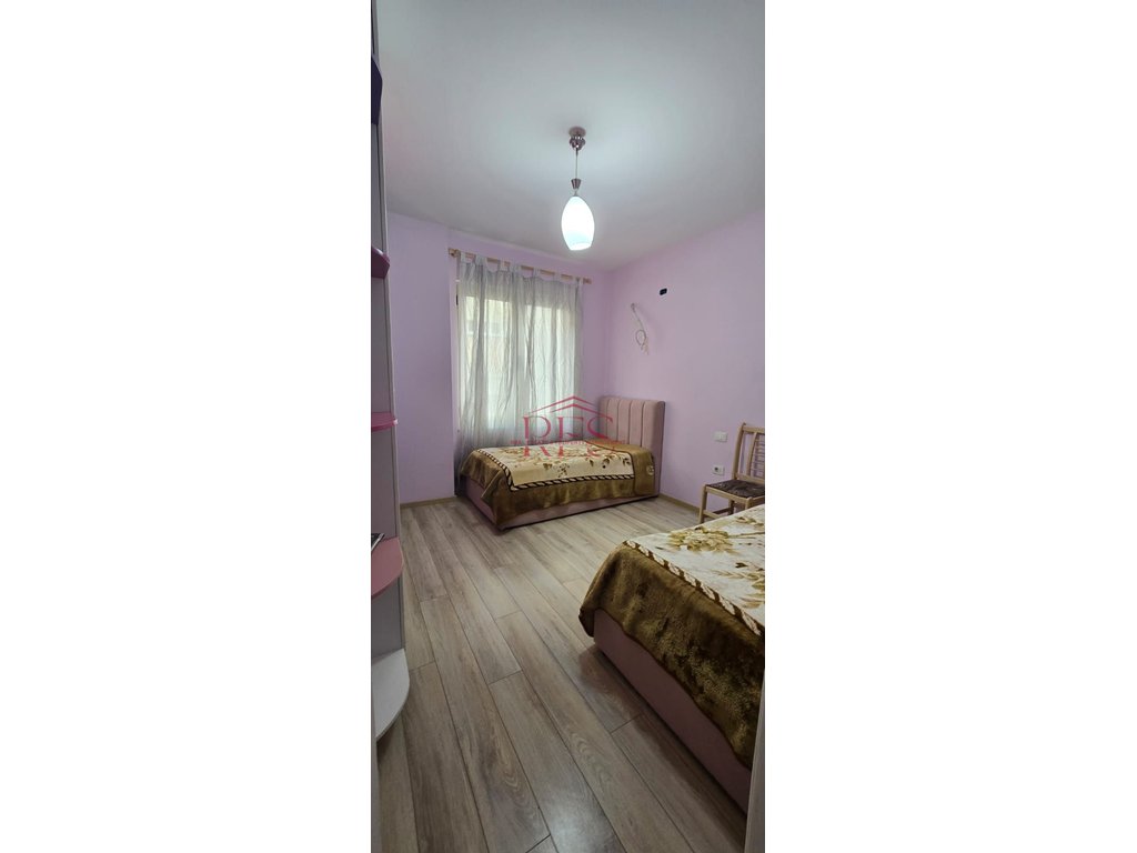 Gallery 01
