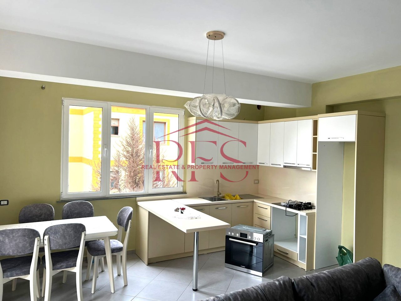 🏡 Apartment 2+1+2 for Rent 📍 German Villas, Elbasan Street (near the roundabout of the Faculty of Economics)