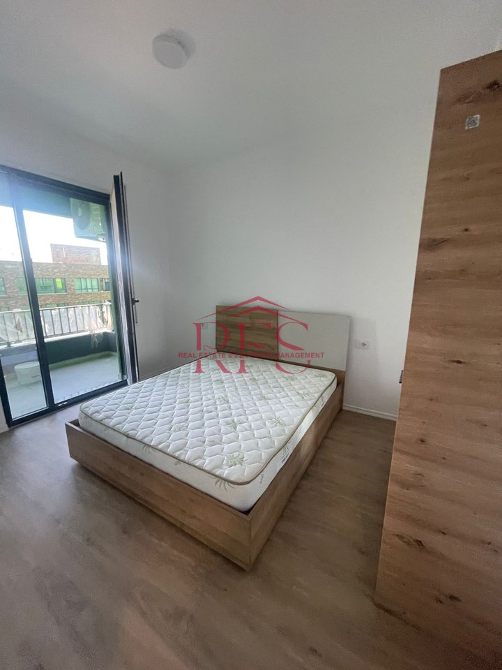 JEPET ME QERA APARTAMENT FRINGO I RI , 1+1 , Kati 6 , ME VLERE 450 EURO