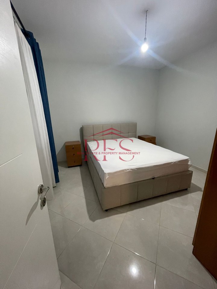 Jepet me qera SHTEPI PRIVATE 1+1 , 600 € tek RRUGA E ELBASANIT