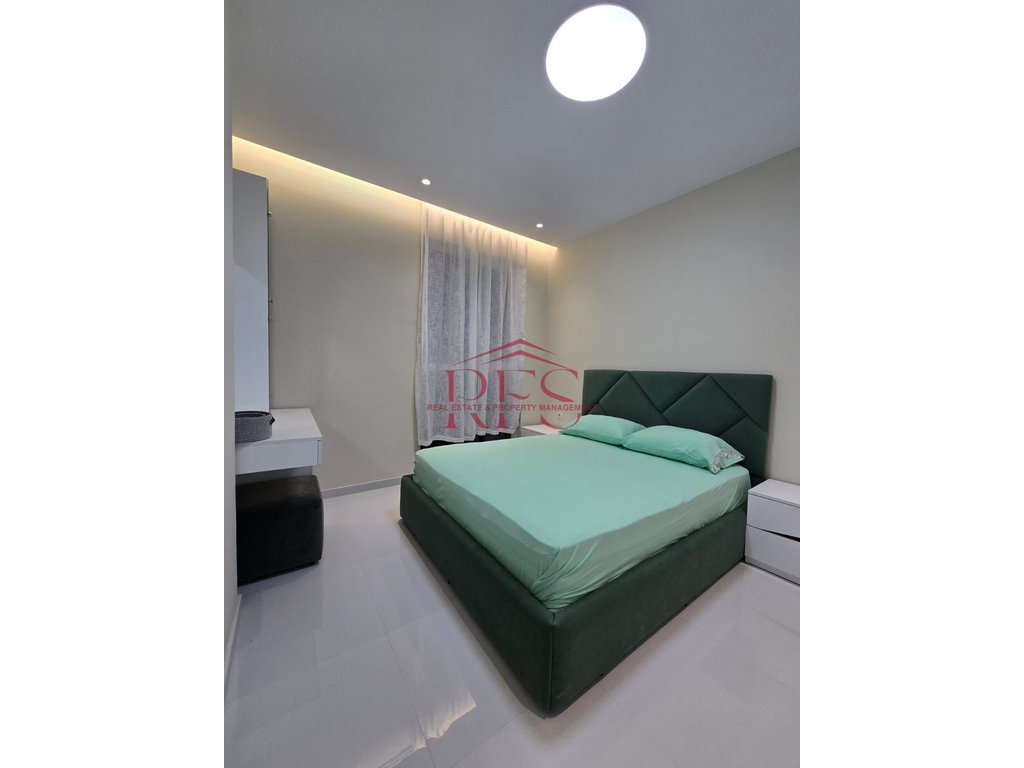 Gallery 01