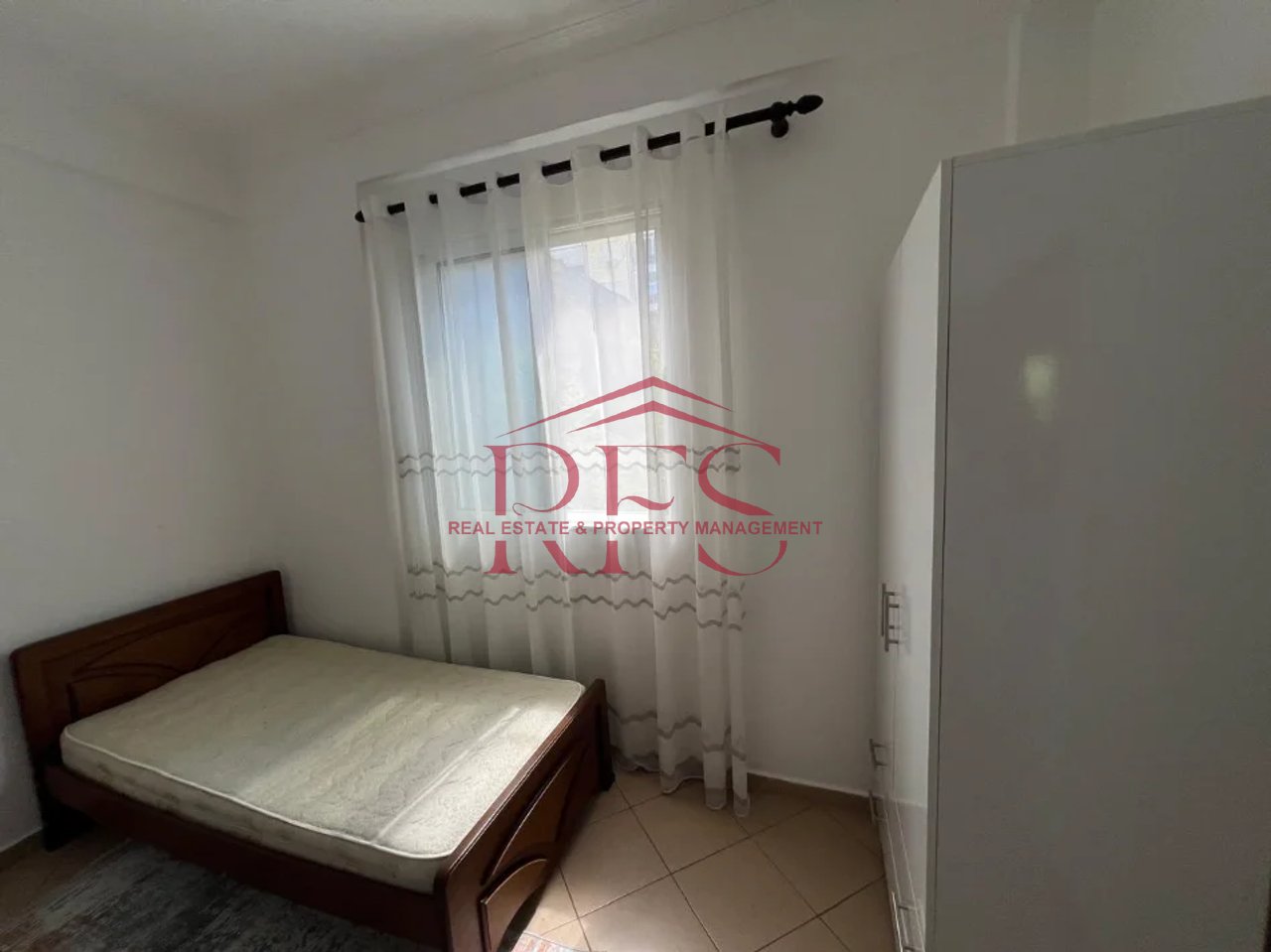 🏡 Paguaj vetem qerane mujore pa garanci..... apartament  2+1per 5 persona ne Astir , me cmim super te ulet, 420 euro ne muaj