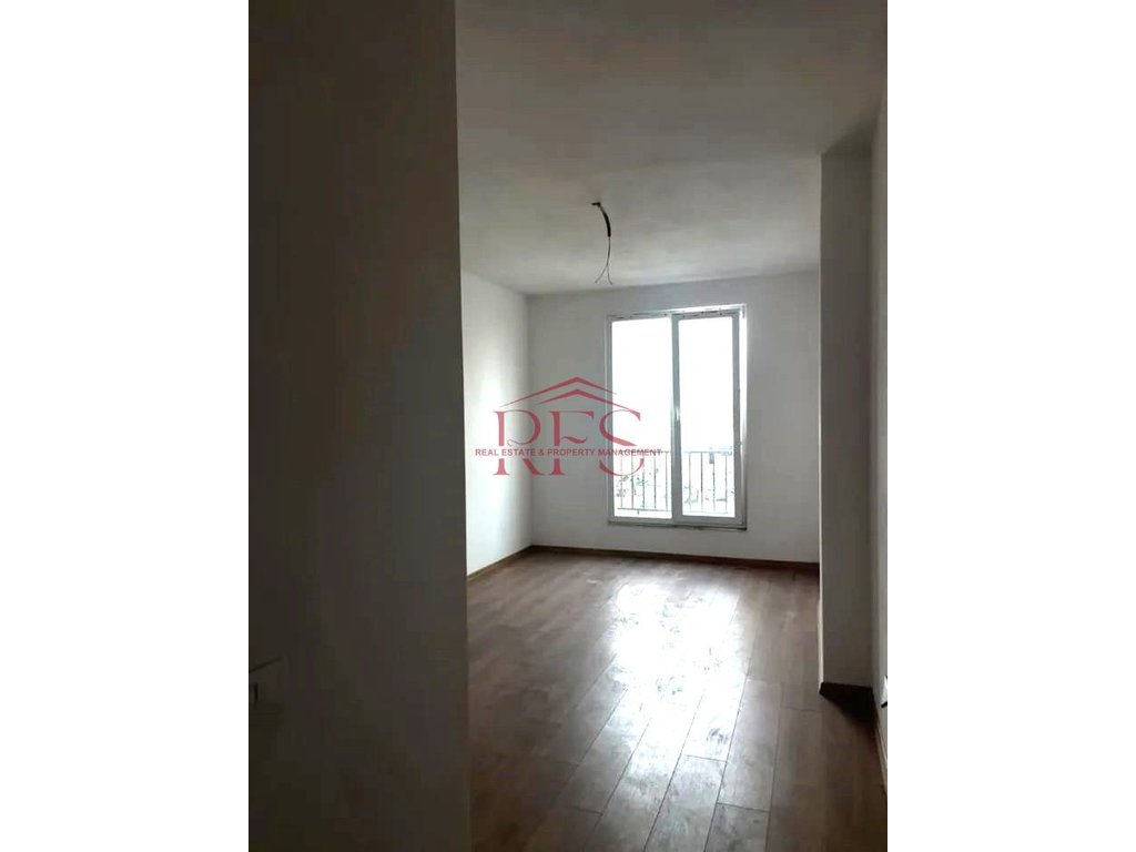 Gallery 01