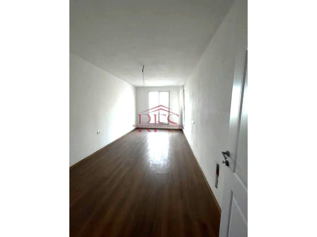 Gallery 01