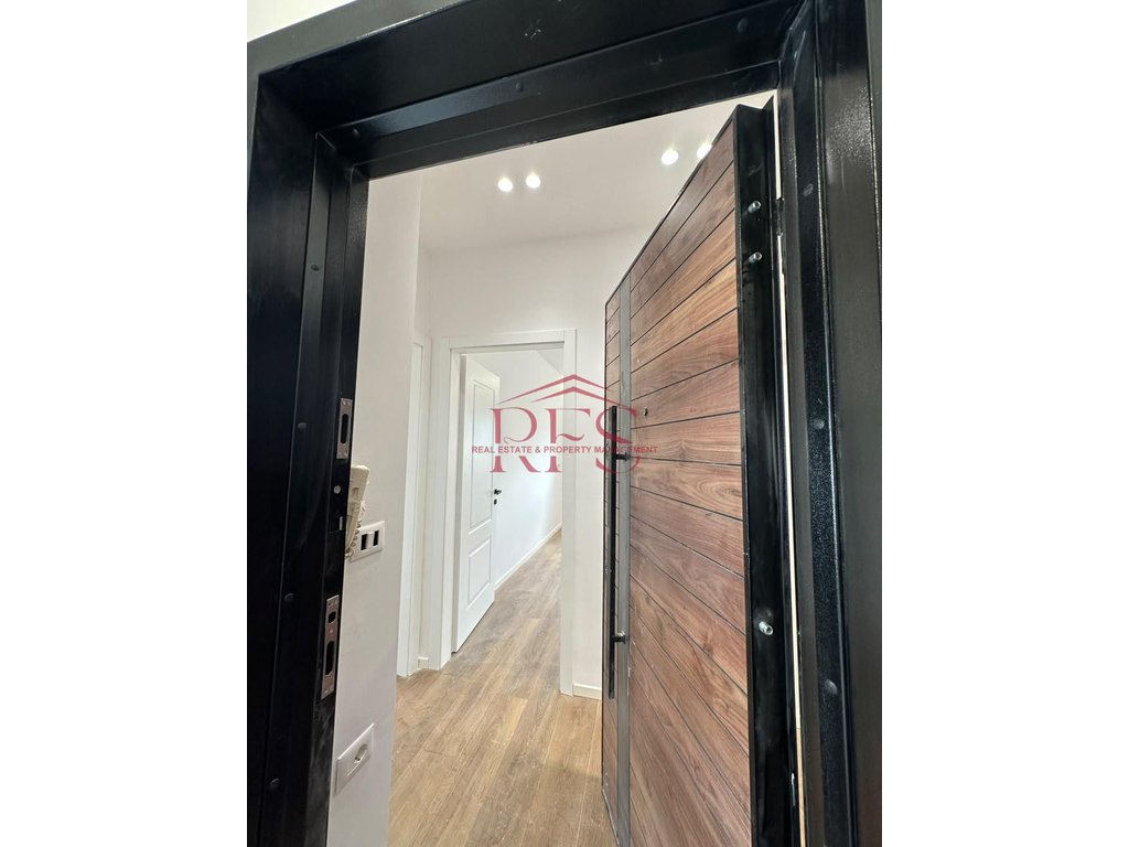 Gallery 01