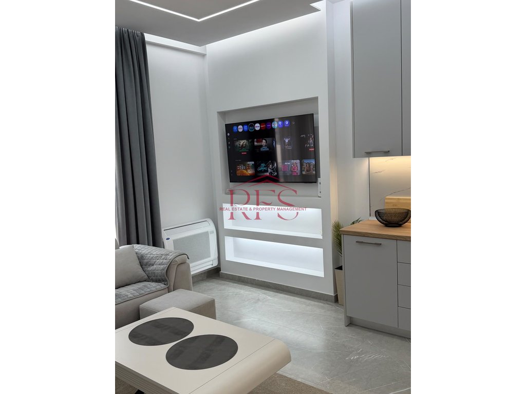 Gallery 01