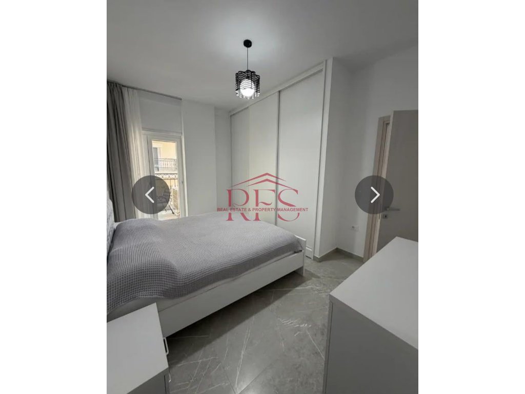 Gallery 01