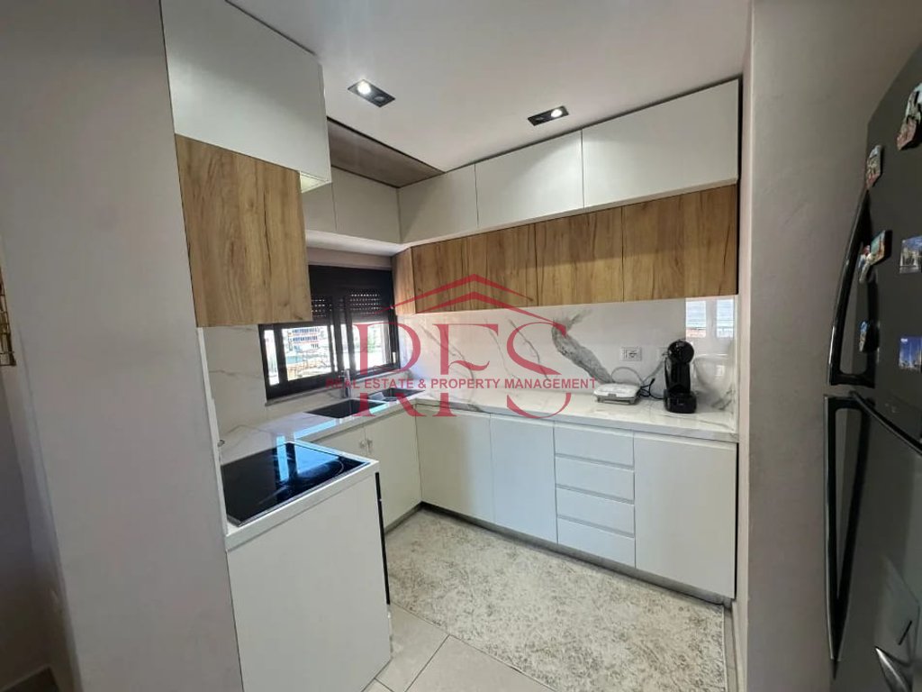 Gallery 01