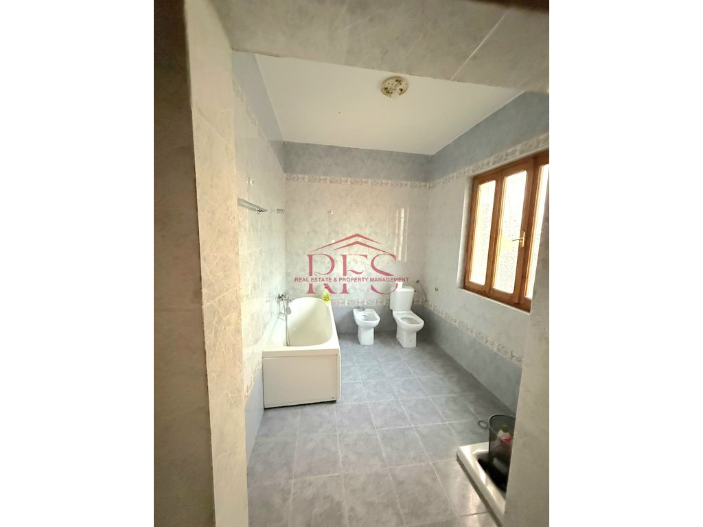 Gallery 01